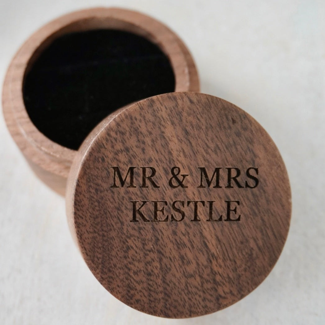 Round Engraved Ring Box